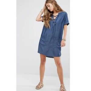 Lovers + Friends Size Small Navy chambray Blue Waterfront Softtouch midi Dress‎
